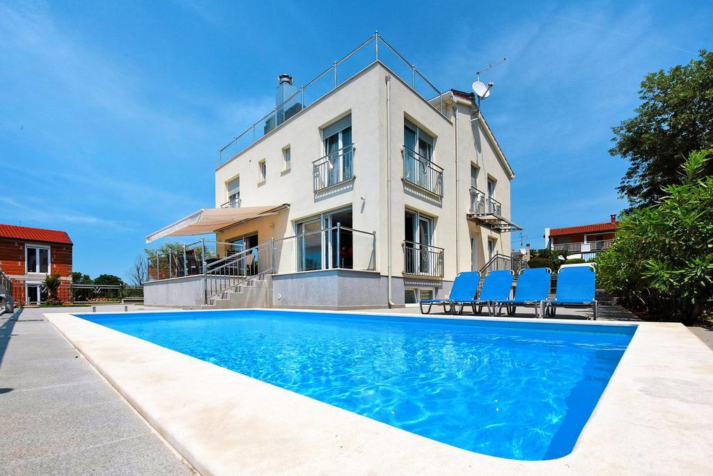Villa Valerio ポレッチ エクステリア 写真