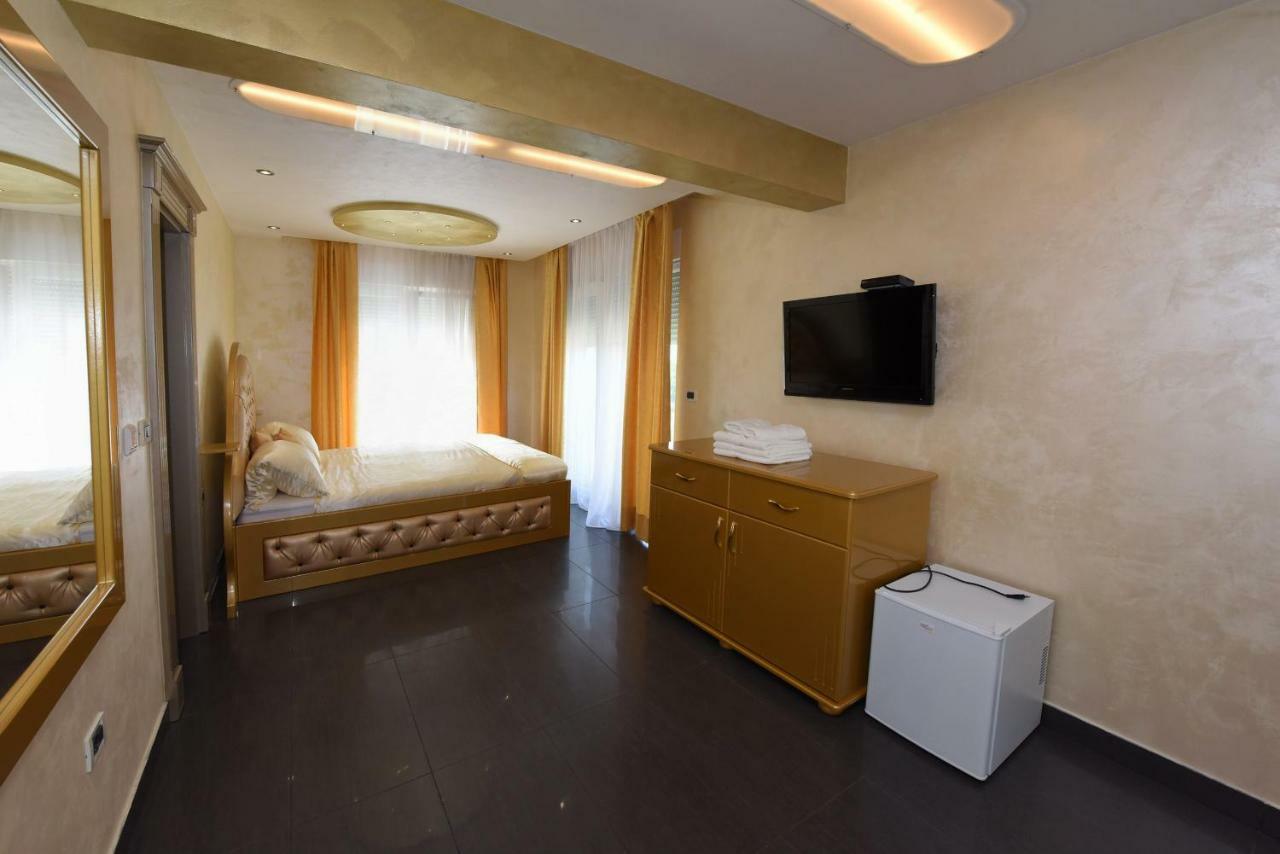 Villa Valerio ポレッチ エクステリア 写真