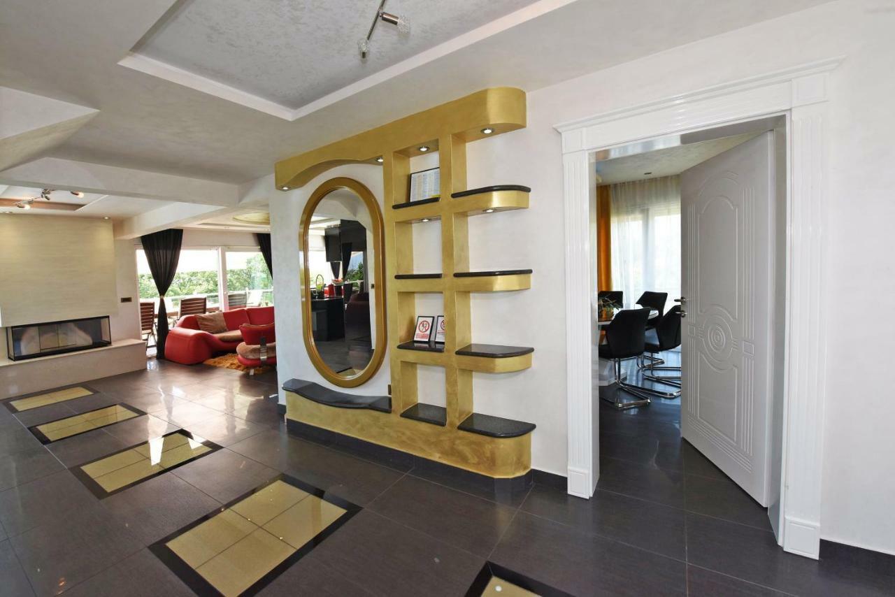Villa Valerio ポレッチ エクステリア 写真